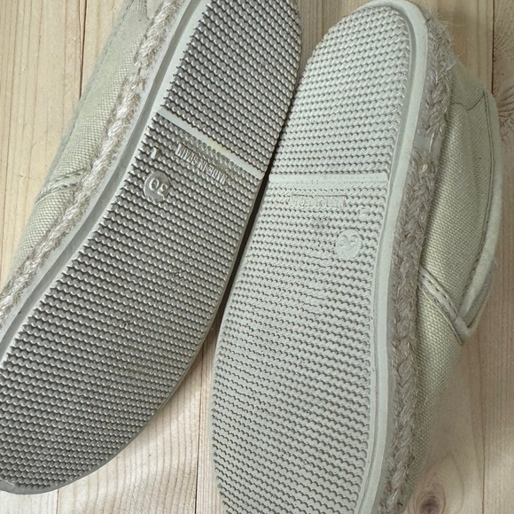 Just Kidding Loafer Slides with Flamingo, Size 30. Great Condition. Casual - Picture 3 of 4